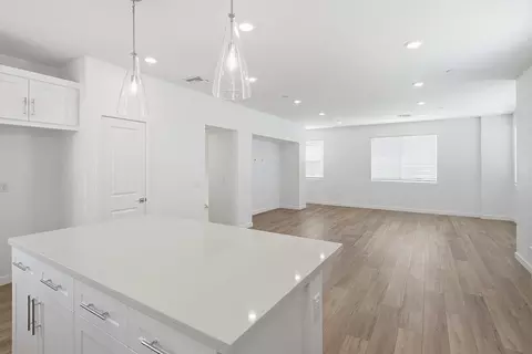 Living - 9312 Via Azul, Pico Rivera, CA 90660 photo 4 of 4