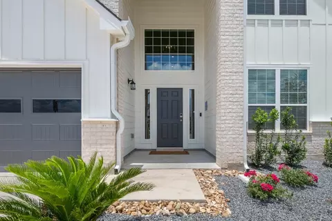 Exterior - 268 Gus Loop, Georgetown, TX 78626 photo 3 of 3