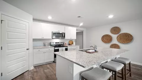Kitchen - 116 Sabel Ct, Guyton, GA 31312 photo 3 of 4