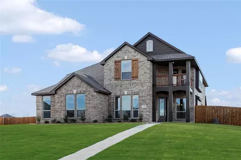 733 Serenity Ln, Red Oak, TX 75154