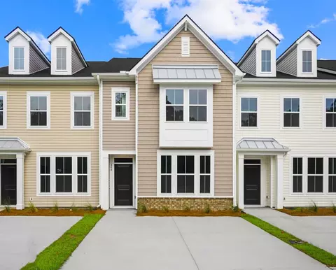 348 Cowry Ct, Myrtle Beach, SC 29588