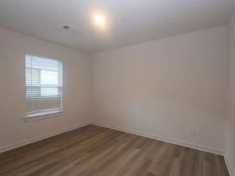 Bedroom - 22768 Hackberry Leaf Dr, New Caney, TX 77357 photo 3 of 5