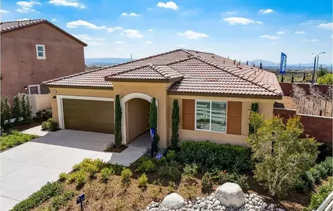 Exterior - 30959 Campania Rd, Highland, CA 92346 photo 10 of 10