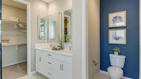 Bath - 30959 Campania Rd, Highland, CA 92346 photo 8 of 10