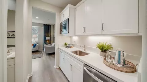 Kitchen - 30959 Campania Rd, Highland, CA 92346 photo 8 of 11