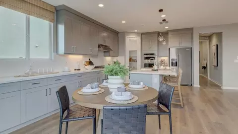 Kitchen - 30959 Campania Rd, Highland, CA 92346 photo 1 of 11
