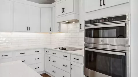 Kitchen - 3400 Cameron School Rd, Ames, IA 50014 photo 8 of 11