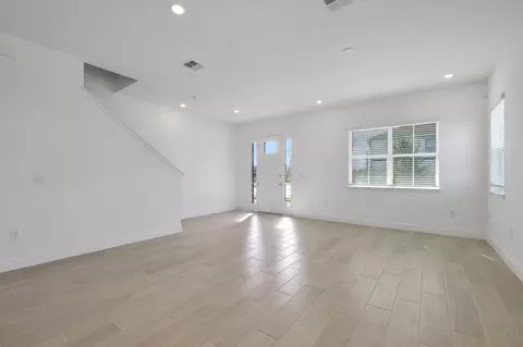 Living - 6561 Quest St, Saint Cloud, FL 34771 photo 7 of 8