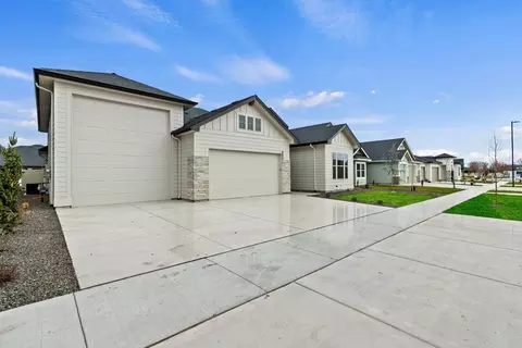 Exterior - 6296 W Sollas Ct, Eagle, ID 83616 photo 9 of 18