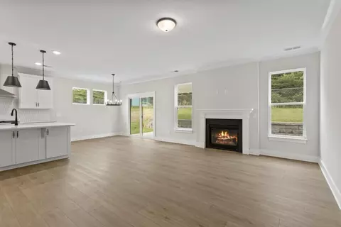 Living - 300 Lomond Loop, Chesapeake, VA 23322 photo 1 of 4