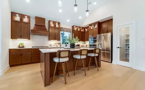 Kitchen - 435 Grey Leaf Rd, Buda, TX 78610 photo 8 of 18