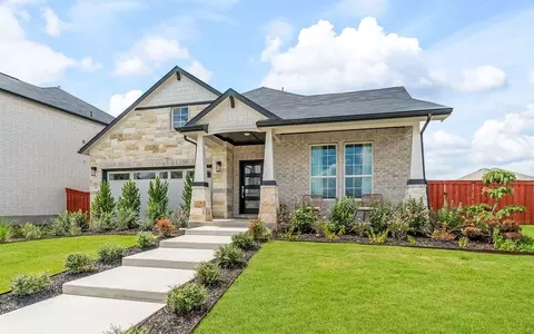 Exterior - 435 Grey Leaf Rd, Buda, TX 78610 photo 6 of 8