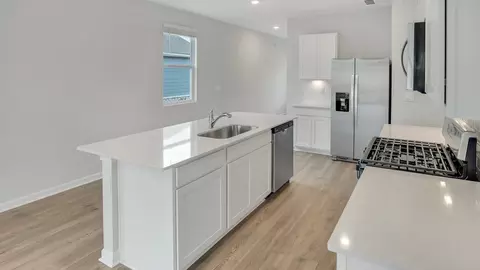 Kitchen - 920 Liverpool Way, Baxter, TN 38544 photo 3 of 11