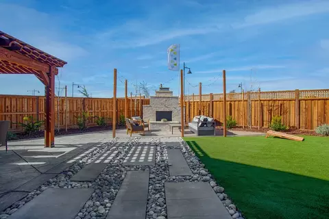 Exterior - 3139 Scott Edwards Ln, Lathrop, CA 95330 photo 2 of 23