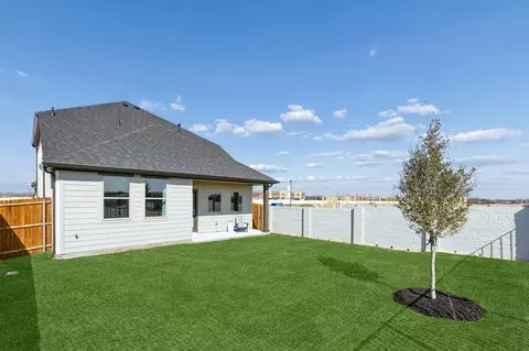 Exterior - 1124 Bermuda Dr, Lavon, TX 75166 photo 7 of 11