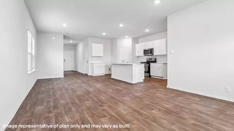 Entry Way - 14530 Open Range Rd, Lytle, TX 78052 photo 2 of 4