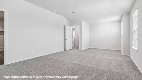 Bedroom - 14530 Open Range Rd, Lytle, TX 78052 photo 1 of 9