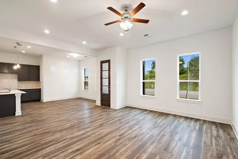 Living - 7900 Skytree Dr, Austin, TX 78744 photo 2 of 6