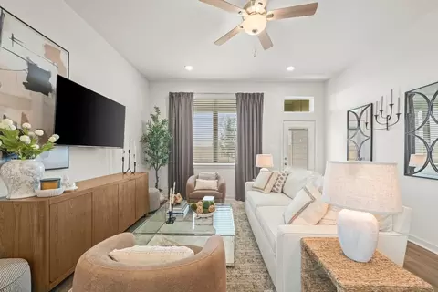 Living - 10224 Bethlehem Ct, Waco, TX 76708 photo 4 of 4