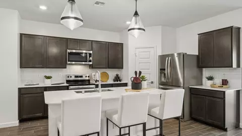Kitchen - 9648 S Caballo Dr, Apache Junction, AZ 85120 photo 1 of 7