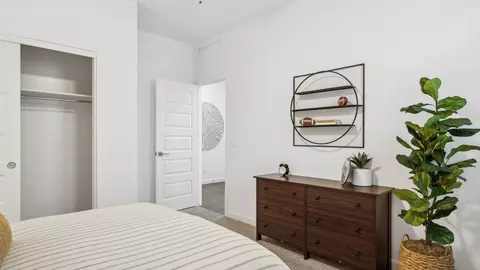 Bedroom - 9648 S Caballo Dr, Apache Junction, AZ 85120 photo 6 of 14