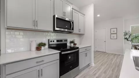Kitchen - 2117 Moorside Ct, Lancaster, SC 29720 photo 2 of 9