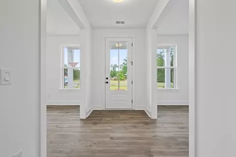 Entry Way - 732 8th Ave N, Myrtle Beach, SC 29588 photo 1 of 2