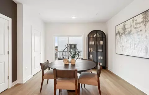 Dining - 42535 Black Angus Dr, Ashburn, VA 20148 photo 3 of 3