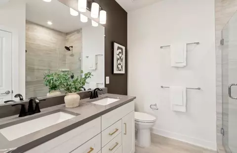 Bath - 42535 Black Angus Dr, Ashburn, VA 20148 photo 1 of 3