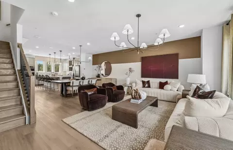 Living - 42535 Black Angus Dr, Ashburn, VA 20148 photo 2 of 2