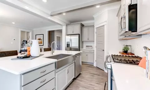 Kitchen - 104 Pointer Trl, Troutman, NC 28166 photo 4 of 12