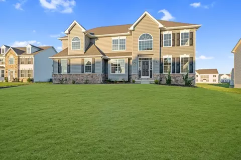 Exterior - 1153 Charleston Cir, Dover, DE 19904 photo 2 of 3