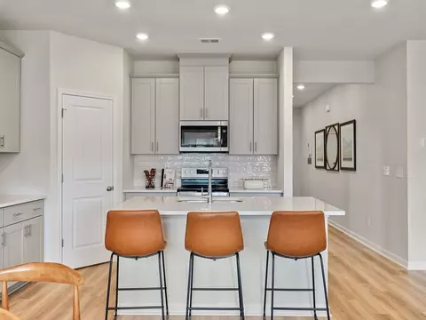 Kitchen - 2302 Snapdragon Ct, Stanley, NC 28164 photo 5 of 5