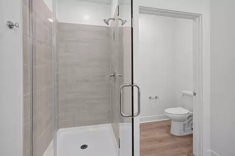 Bath - 1011 E Overlook Dr, Orange, CA 92867 photo 2 of 10