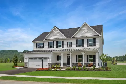Exterior - 101 Olde Mill Ln, Zelienople, PA 16063 photo 2 of 6