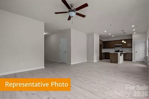 Living - 367 Lively Cres, Monroe, NC 28110 photo 3 of 5