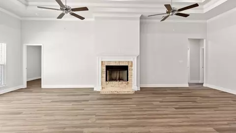 Living - 31 Wabash Way, Sumrall, MS 39482 photo 7 of 8
