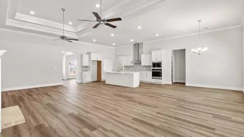 Living - 31 Wabash Way, Sumrall, MS 39482 photo 6 of 8