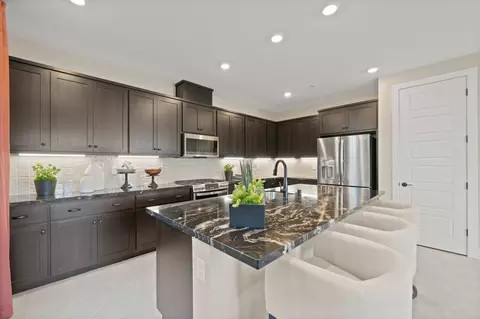 Kitchen - 2441 Cinnabar Dr, Fairfield, CA 94533 photo 3 of 11