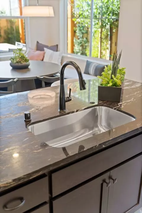 Kitchen - 2441 Cinnabar Dr, Fairfield, CA 94533 photo 5 of 11