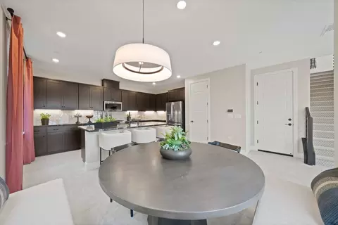 Dining - 2441 Cinnabar Dr, Fairfield, CA 94533 photo 2 of 6