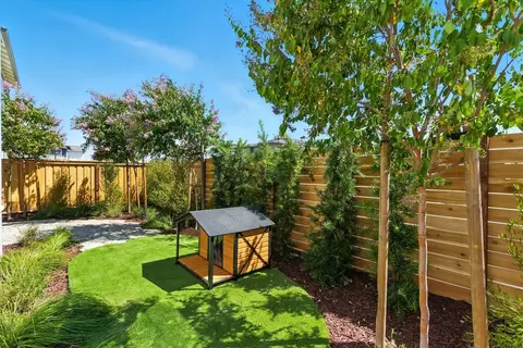 Exterior - 2441 Cinnabar Dr, Fairfield, CA 94533 photo 11 of 16