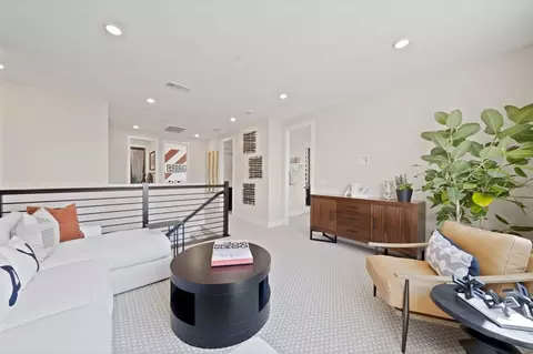 Entry Way - 2441 Cinnabar Dr, Fairfield, CA 94533 photo 4 of 8