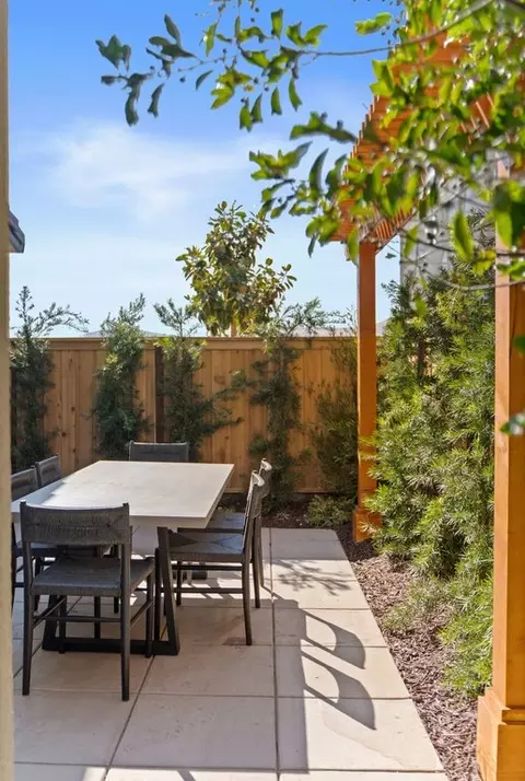 Exterior - 2441 Cinnabar Dr, Fairfield, CA 94533 photo 16 of 16