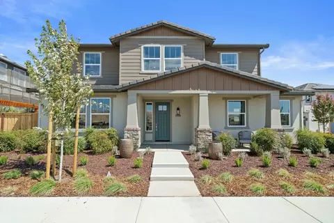 Exterior - 2441 Cinnabar Dr, Fairfield, CA 94533 photo 4 of 16