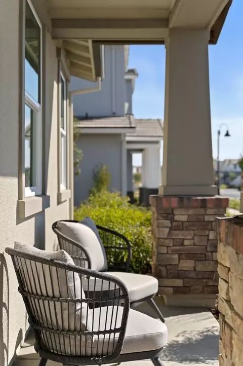 Exterior - 2441 Cinnabar Dr, Fairfield, CA 94533 photo 15 of 16