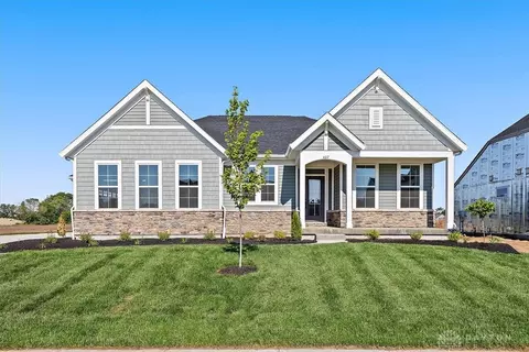 407 S Landon Ln, Springfield, OH 45505