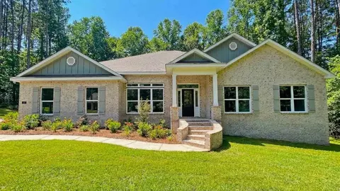 6601 Palm Pointe Dr, Ocean Springs, MS 39564