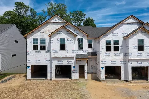 Exterior - 2700 Timberside Dr, Hebron, KY 41048 photo 2 of 6