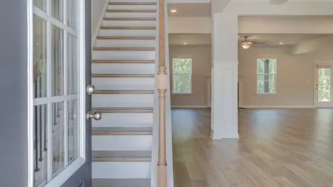 Entry Way - 605 Button Grv, Hampton, GA 30228 photo 1 of 4